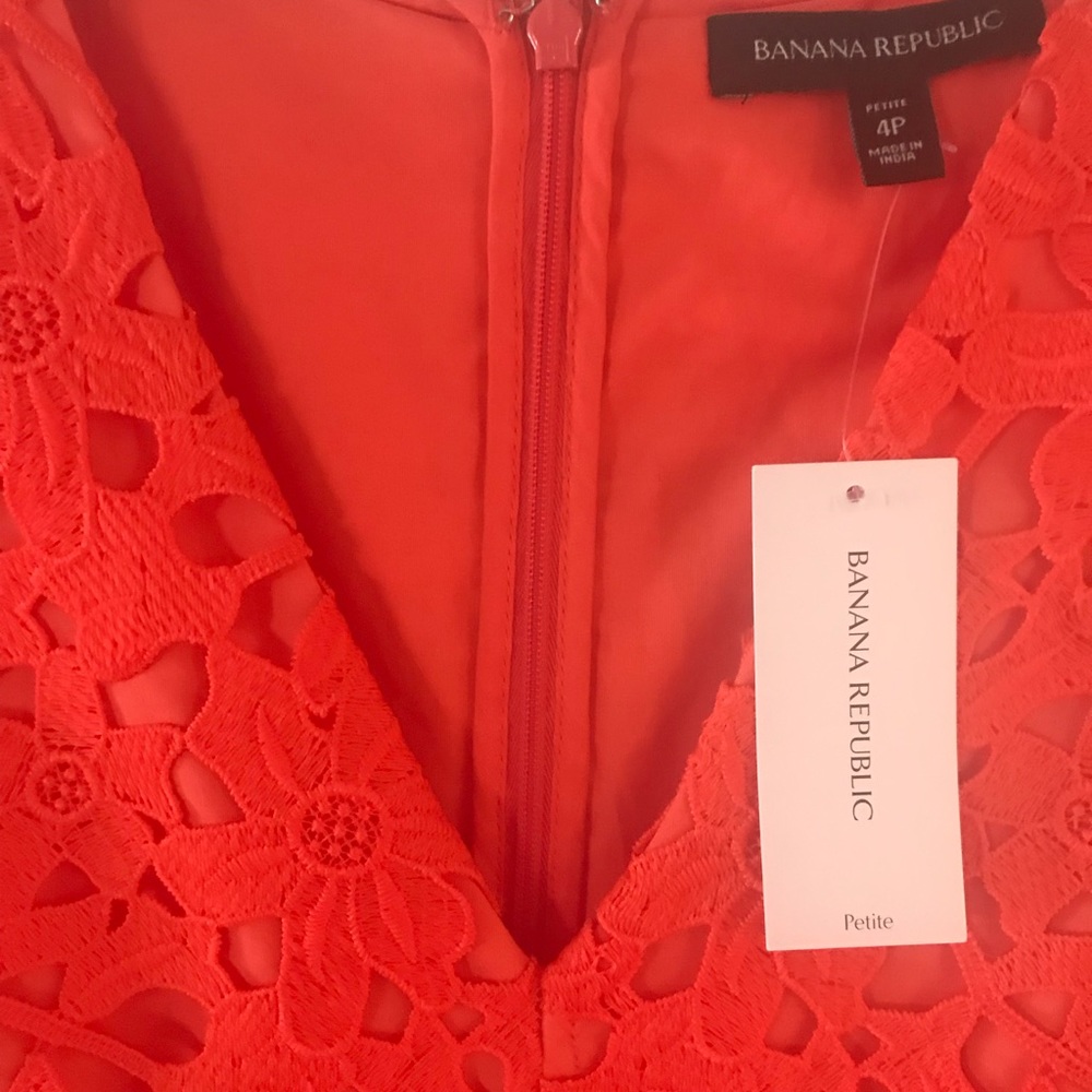 Banana Republic embroidery lace dress 4P New without tag (tag fell off) - Picture 4 of 8